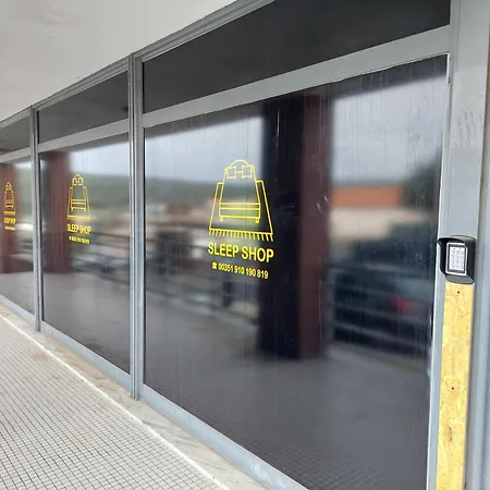 Sleep Shop Capsule hotel Carnaxide